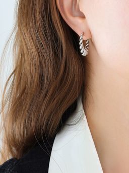 AQUASTREET - 18K Silver Plated Waterproof Anti-Tarnish Spiral Half-Hoop Earrings
