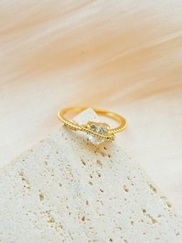AQUASTREET - 18K Gold Plated Waterproof, Anti-Tarnish White Zircon Heart Hug Ring