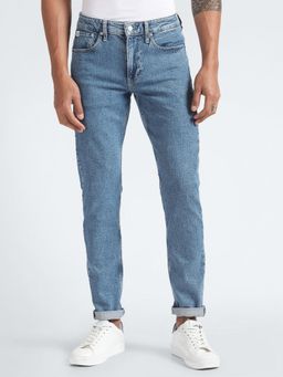 Calvin Klein - Light Wash Regular Fit Mid Rise Jeans