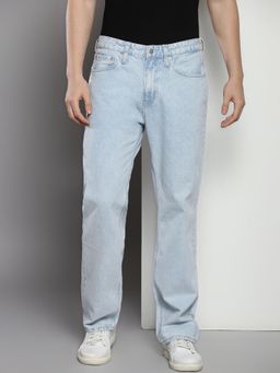 Calvin Klein - Light Wash Straight Fit Mid Rise Jeans