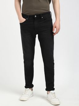 Calvin Klein - Cotton Tapered Fit Mid Rise Jeans
