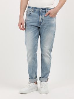 Calvin Klein - Light Wash Straight Fit Mid Rise Jeans