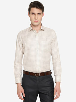 Greenfibre - Men Cream Cotton Blend Slim Fit Checked Formal Shirt