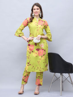Rajnandini - Women Green Cotton Floral Kurta with Pant (Set of 2)