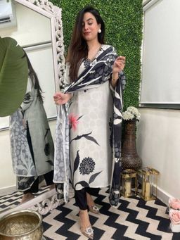 BLACK SCISSOR - Women White Viscose Rayon Floral Kurta with Pant and Dupatta (Set of 3)