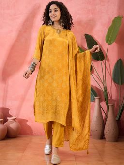 Vastramyaa - Women Mustard Crepe Printed Kurta with Pant and Dupatta (Set of 3)