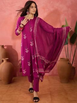 Vastramyaa - Women Magenta Cotton Printed Kurta with Pant and Dupatta (Set of 3)
