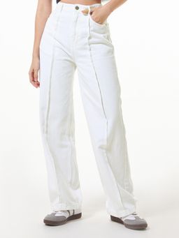 Bewakoof - Womens White Straight Fit Jeans