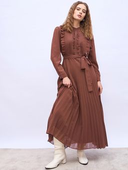 Styli - Brown Embroidered Mandarin Casual A-Line Maxi Dress with Belt