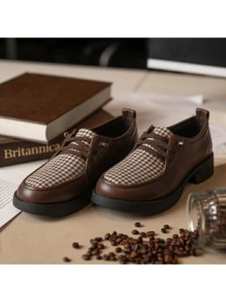 Coral Haze - Pivot Brown Loafers