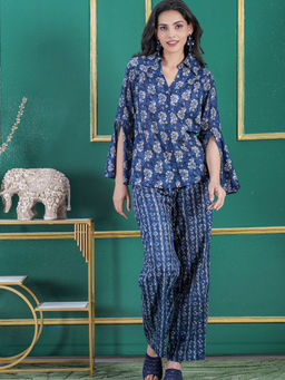 DEBONATELLA - Women Navy Blue Floral Print Co-Ord (Set of 2)