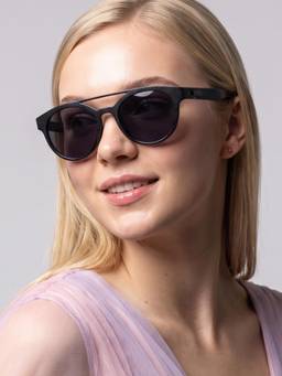 Twenty Dresses by Nykaa Fashion - Uv Protected Lens Black Sunglasses