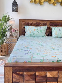 Urban Space - Divine 144 Tc Cotton Bedsheets For Double Bed - Floral Euphoria Mint Green