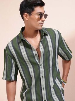 LOCOMOTIVE - Men Green Cotton Collar Neck Shirt