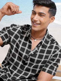 LOCOMOTIVE - Men Black Cotton Collar Neck Shirt