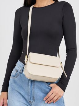 Styli - Women's White Curve Edge Shoulder Bag