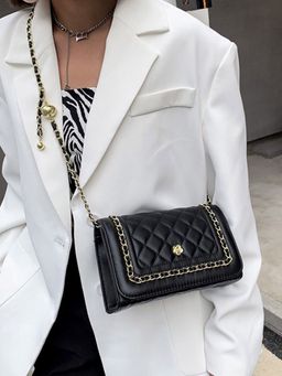 Styli - Women's Black All Over Chain Design Shoulder Bag