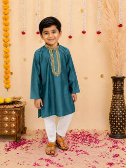 BownBee - Green Embroidery Full Sleeve Cotton Kurta With Pyjama For Boys