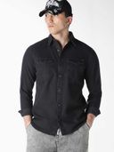 Black color option, Currently selected