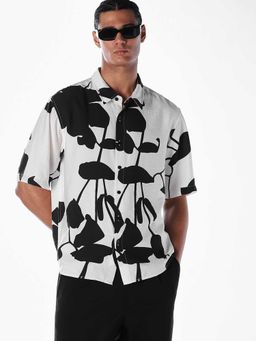 Jack & Jones - Black Printed Half Sleeves Shirt