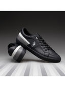 Black color option, Sold out, Currently selected