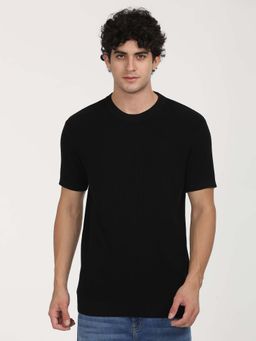 Levi's - Black Textured T-Shirt