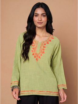 Zamour - Women's Green Pure Cotton Kashmiri Embroidered Kurti