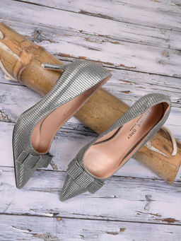 Ronnie Grey - Women Grey Checked Bow Pumps