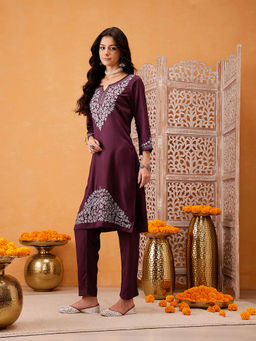 QAZMI - Womens Dilnaz Kashmiri Zari Work Purple Kurta with Pant