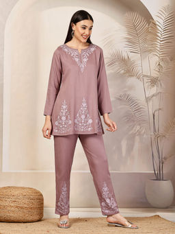 QAZMI - Gulnaz Kashmiri Aari Work Mauve Co-Ord Set