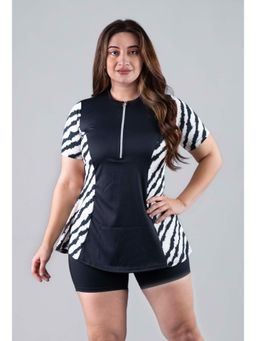 Keepfit - Black Printed Half Sleeves Top And Shorts