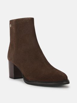 Guess - Women Brown Solid Zipper Round Toe Casual Boots