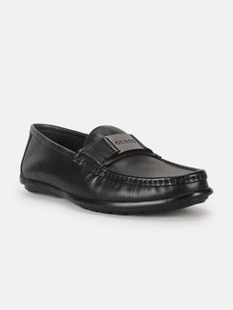 Guess - Men Black Solid Slip On Square Toe Loafers