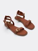 Tan color option, Currently selected