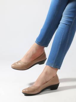 DENILL - Taupe Women's Round Toe With Seam Detailing Ballerina