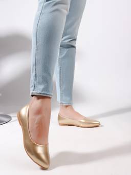 DENILL - Delite Women's Glossy Gold Pointed Toe Ballerina