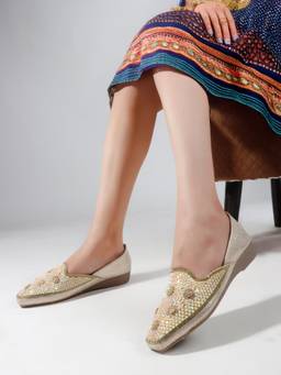 DENILL - Gold Women's Slip-On Juttis Beaded Floral Design, Cushioned Metallic Insole