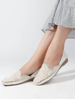 DENILL - Silver Beaded Juttis For Women Slip-On Style, Ethnic