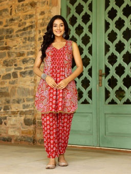 Baisacrafts - Red Floral Printed Cotton Kurta and Salwar (Set of 2)