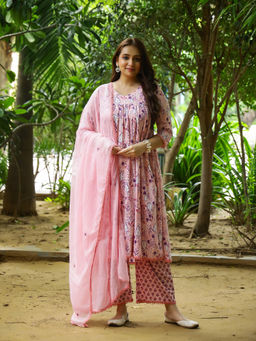 Baisacrafts - Pink and Violet Floral Printed Cotton Kurta with Pant & Dupatta (Set of 3)