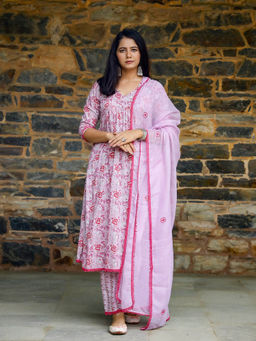 Baisacrafts - Lavender and Red Floral Printed Cotton Kurta with Pant & Dupatta (Set of 3)