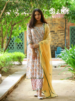 Baisacrafts - White Yellow Floral Printed Cotton Kurta with Pant & Dupatta (Set of 3)