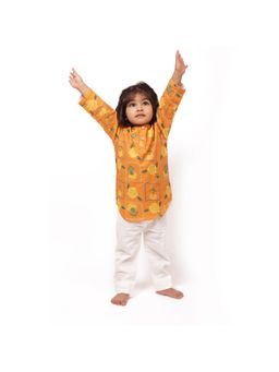 Bhaakur - Organic Cotton Marigold Orange Kurta with Pyjama (Set of 2)