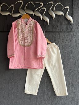The Little Tales - Cotton Relaxed Mid Waist Mandarin Neck Kurta With Pyjama