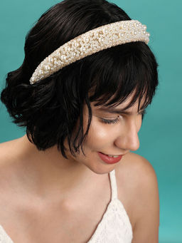 Sohi - Beige Color Pearls Hair Band