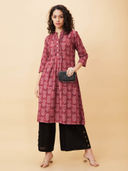 Maroon color option, Sold out, Currently selected