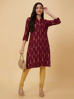 Globus - Women Maroon Printed Straight Kurta