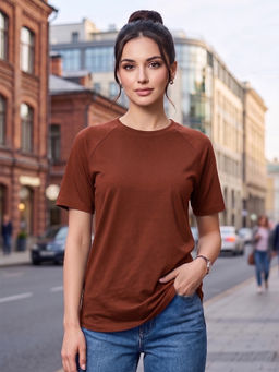BRINNS - Raglan Sleeves Brown T-Shirt