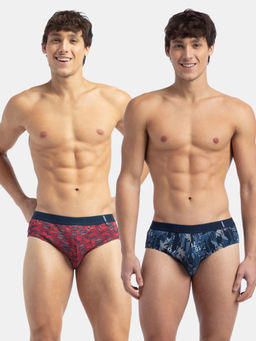 Jockey - Us52 Men Multi-Color Super Combed Cotton Printed Briefs (Pack Of 2)