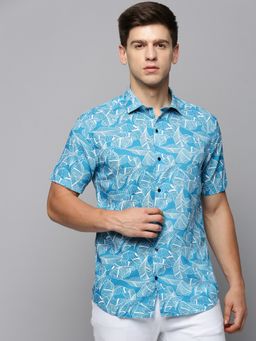 SHOWOFFFF - Men Collar Neck Short Sleeves Printed Blue Shirt
